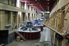 Hoover-Damm, Stromgeneratoren